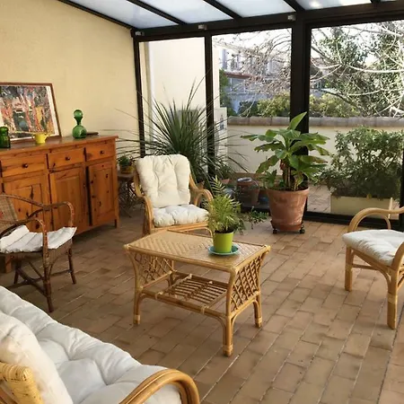 Maison Vigneronne Loupian